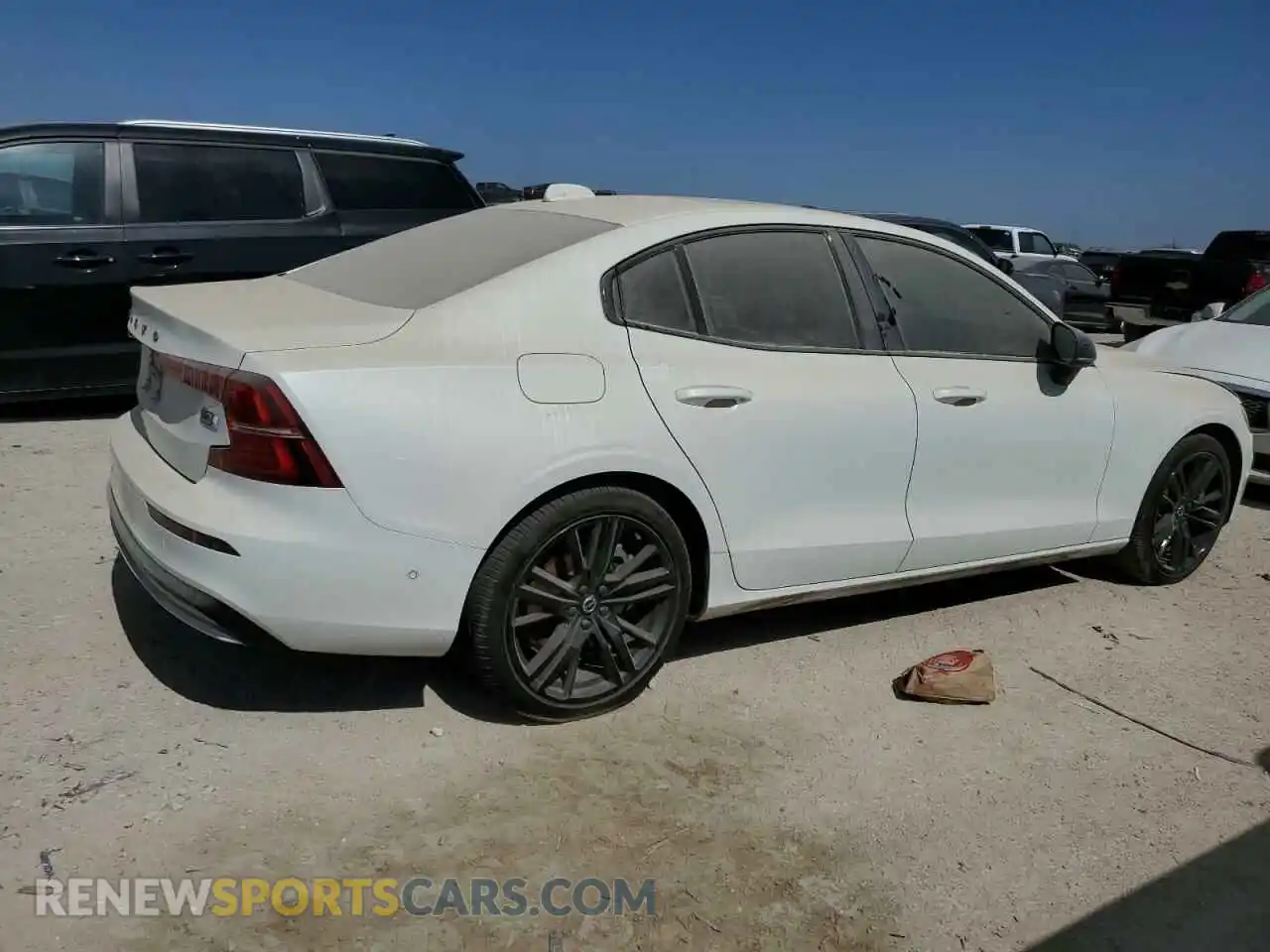 3 Photograph of a damaged car 7JRH60FT5PG224905 VOLVO S60 PLUS 2023