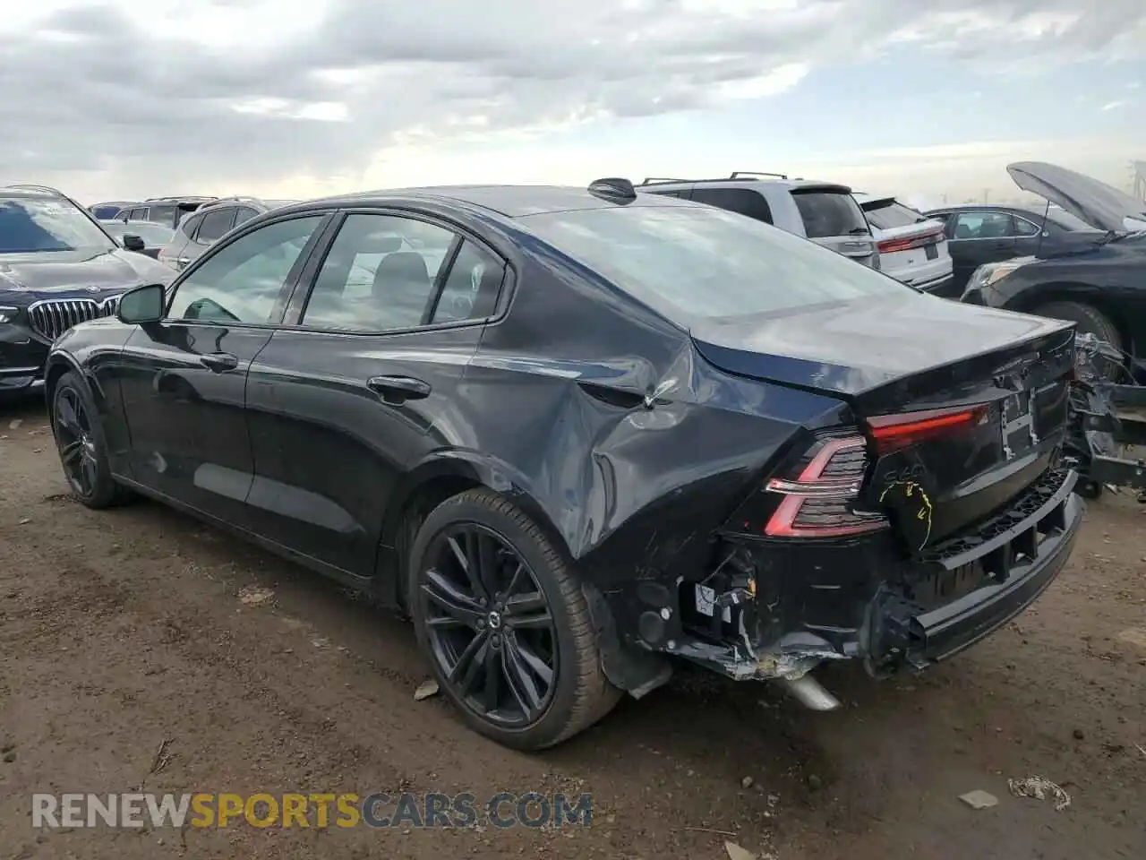 2 Photograph of a damaged car 7JRL12FH6RG281195 VOLVO S60 PLUS 2024