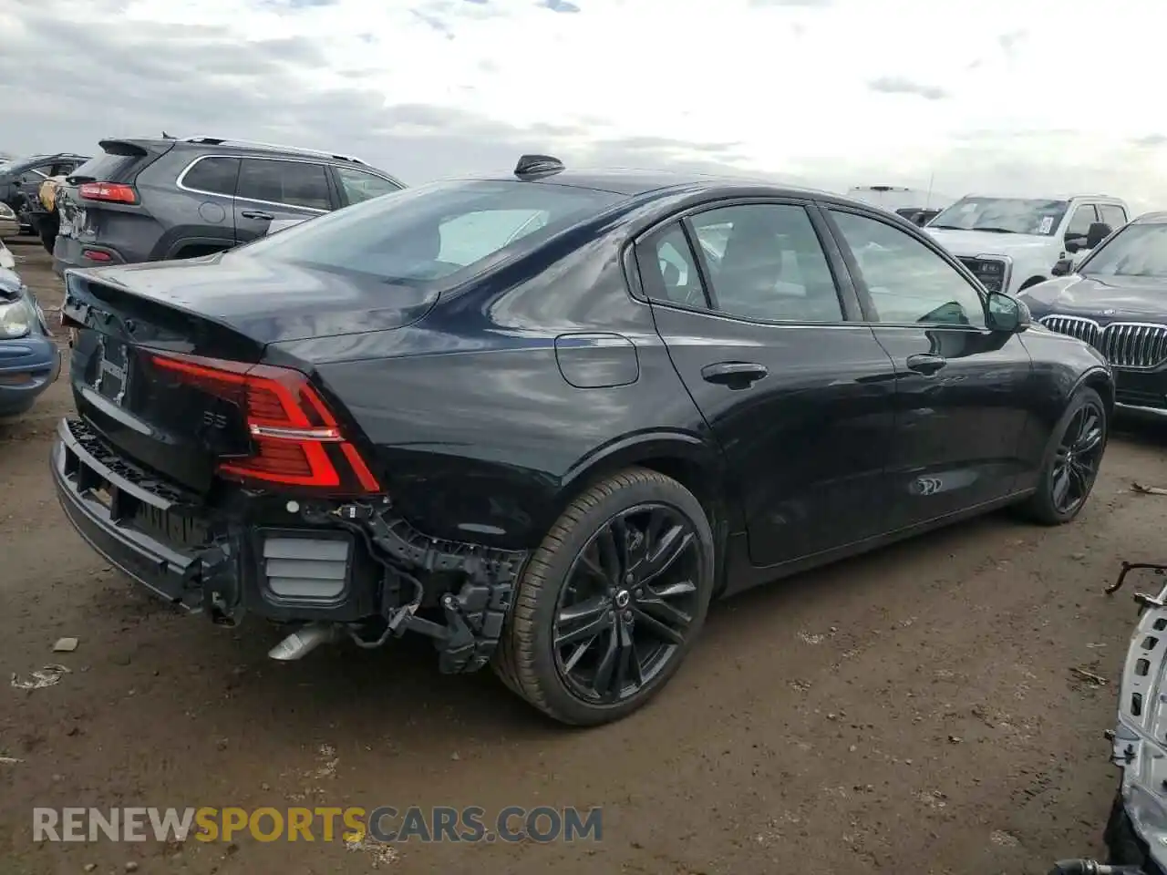 3 Photograph of a damaged car 7JRL12FH6RG281195 VOLVO S60 PLUS 2024