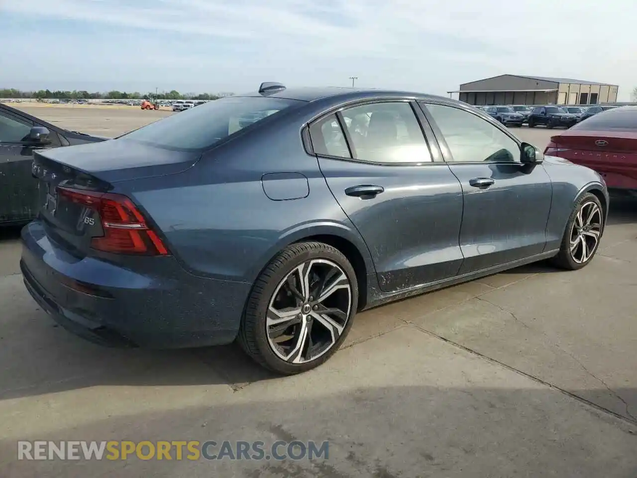 3 Photograph of a damaged car 7JRL12FL4RG305692 VOLVO S60 PLUS 2024