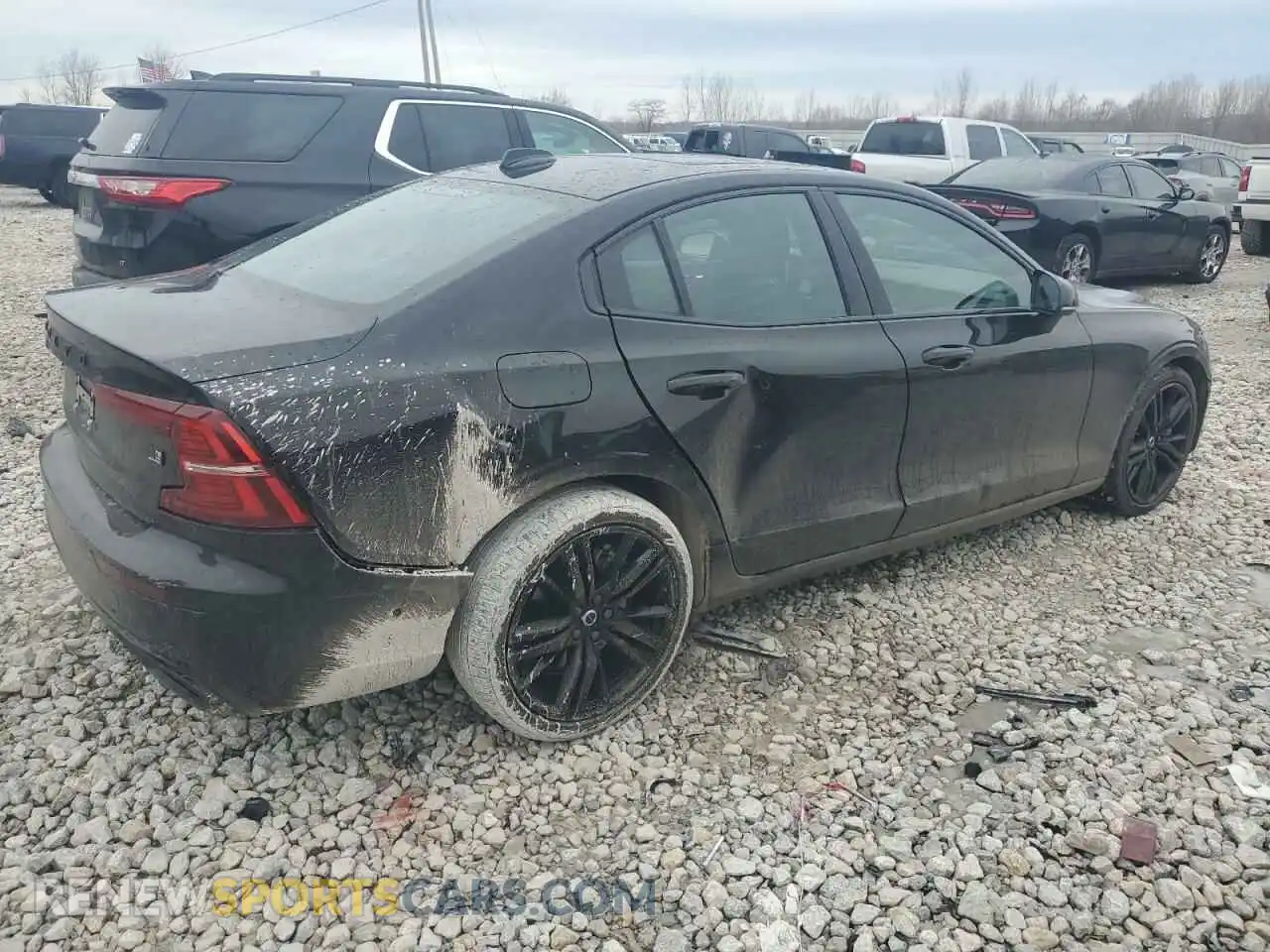 3 fotografías del automóvil dañado 7JRH60FD3NG192526 VOLVO S60 T8 REC 2022