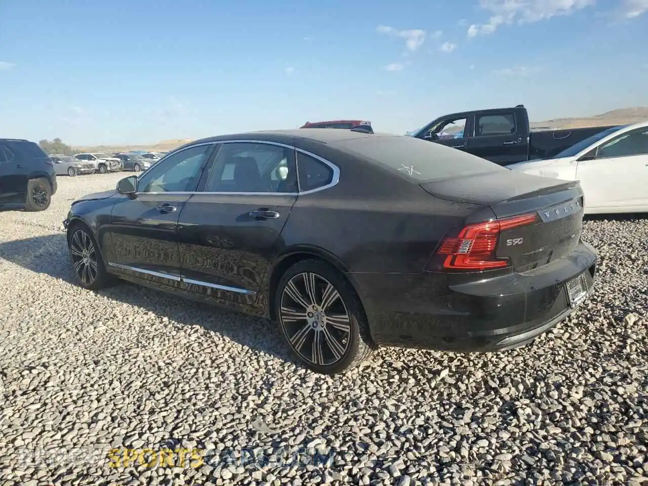 2 Photograph of a damaged car LVY062ML9NP270477 VOLVO S90 B6 INS 2022