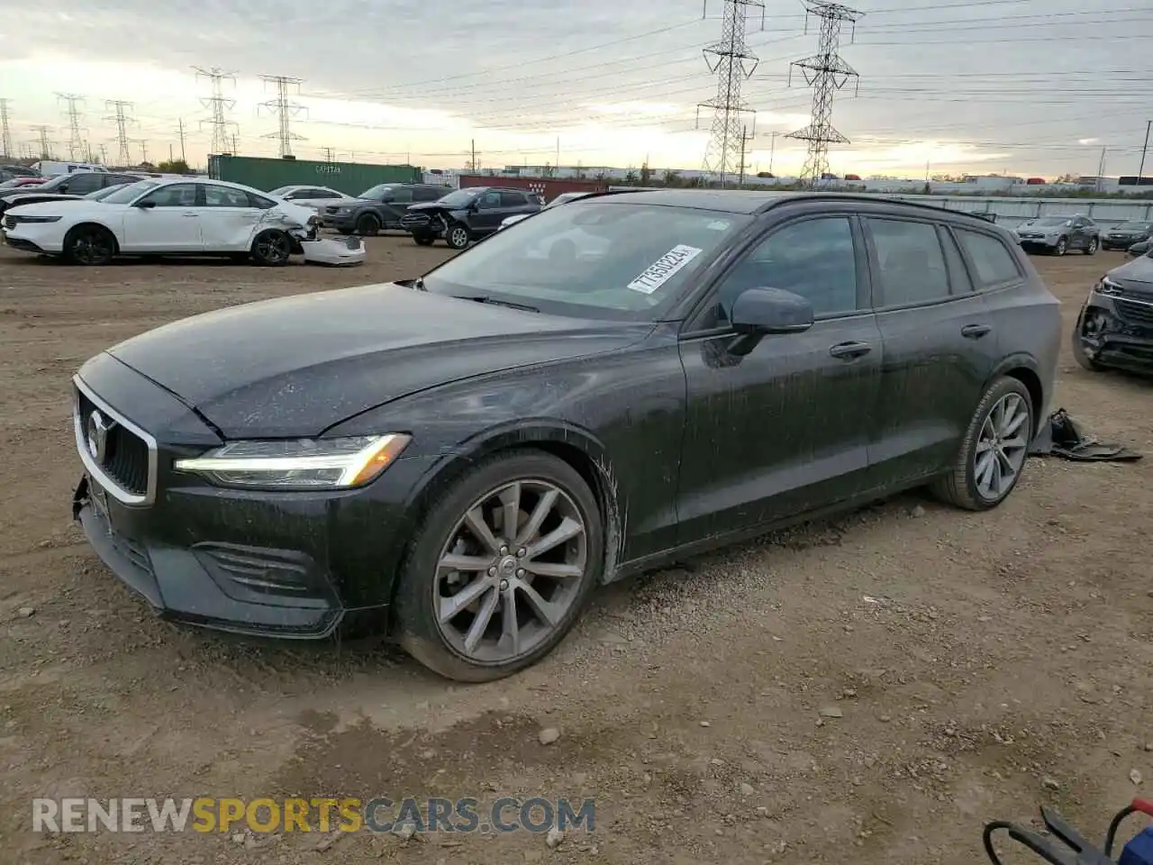 1 Photograph of a damaged car YV1102EK2L2370752 VOLVO V60 2020
