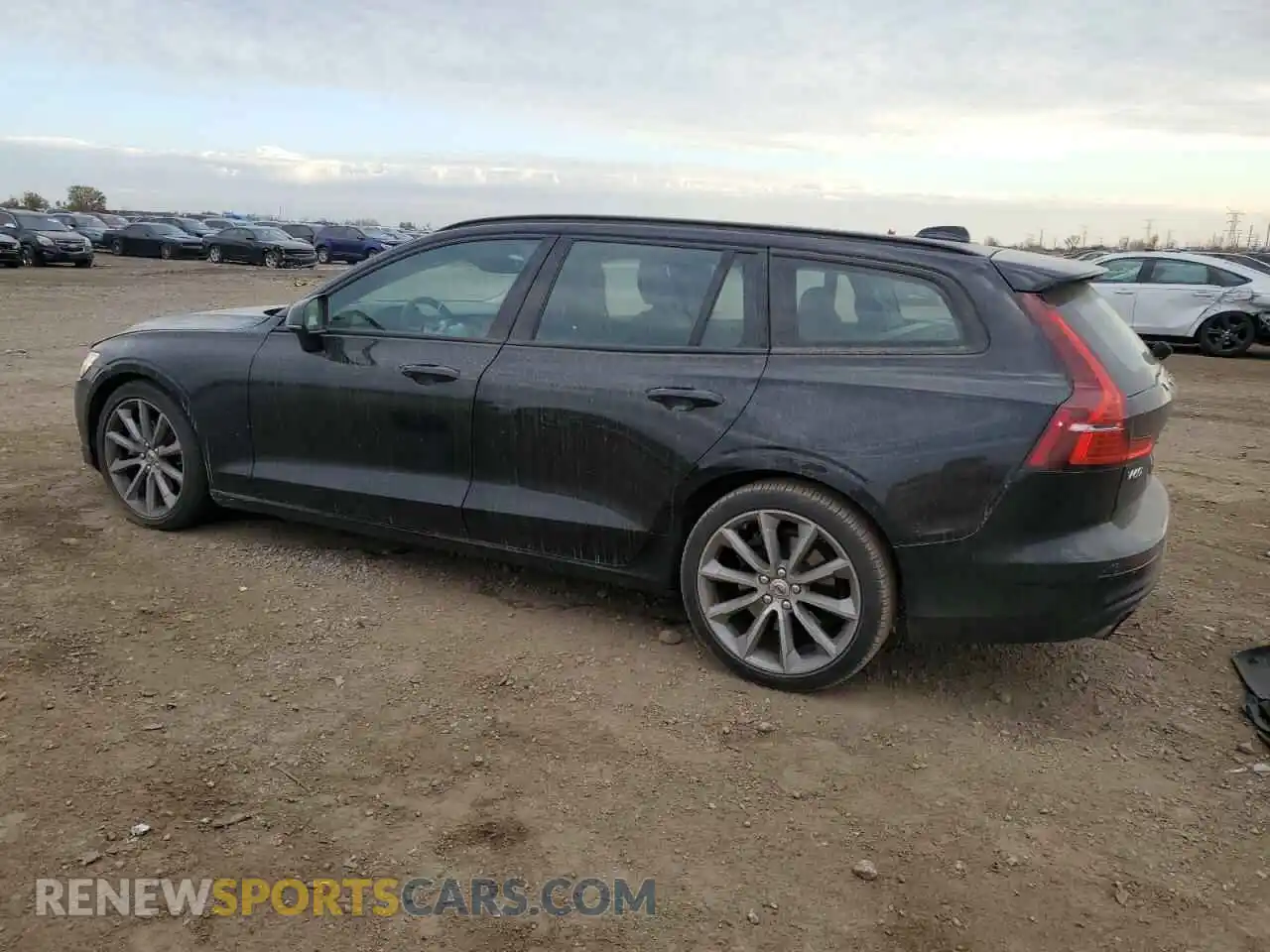 2 Photograph of a damaged car YV1102EK2L2370752 VOLVO V60 2020