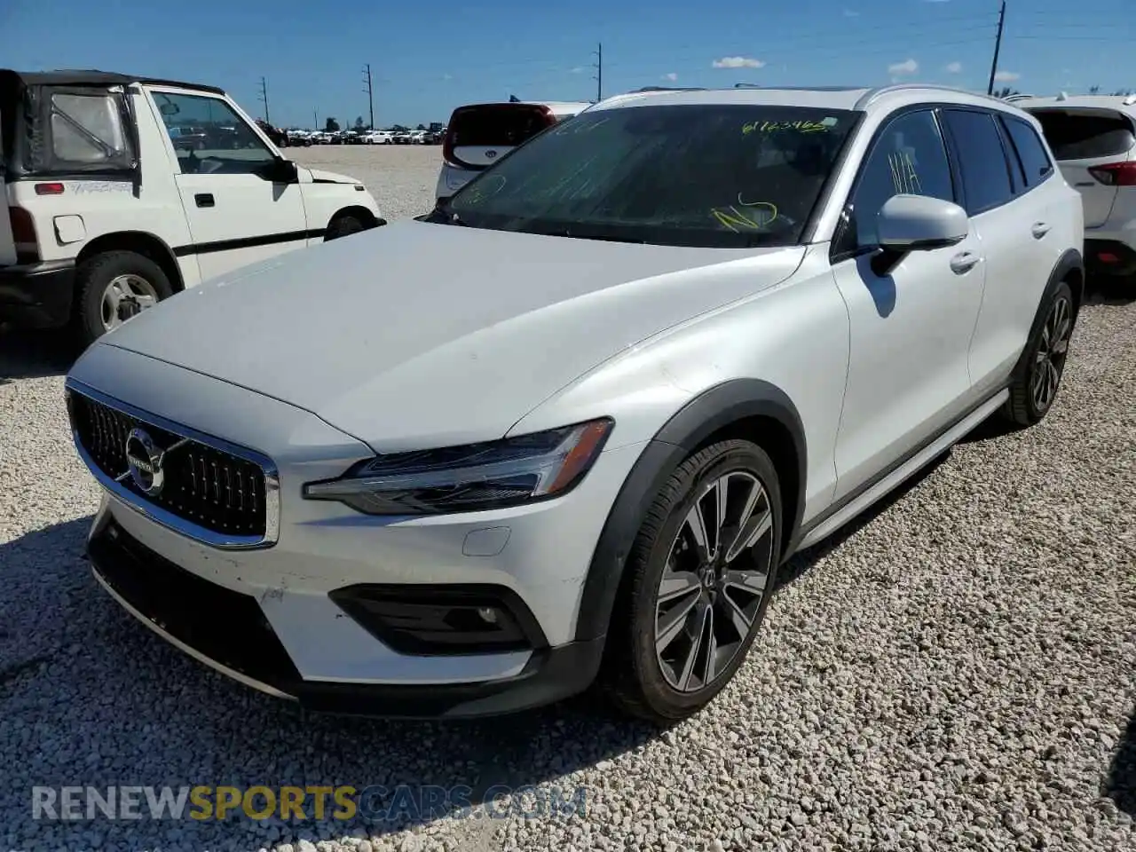 2 Photograph of a damaged car YV4102WK1L1040155 VOLVO V60 2020