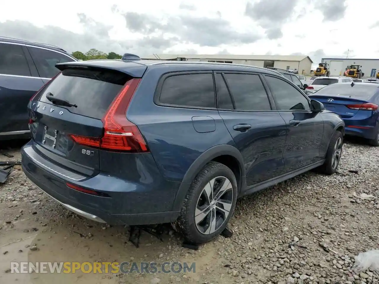3 Фотография поврежденного автомобиля YV4L12WK7S2146849 VOLVO V60 2025