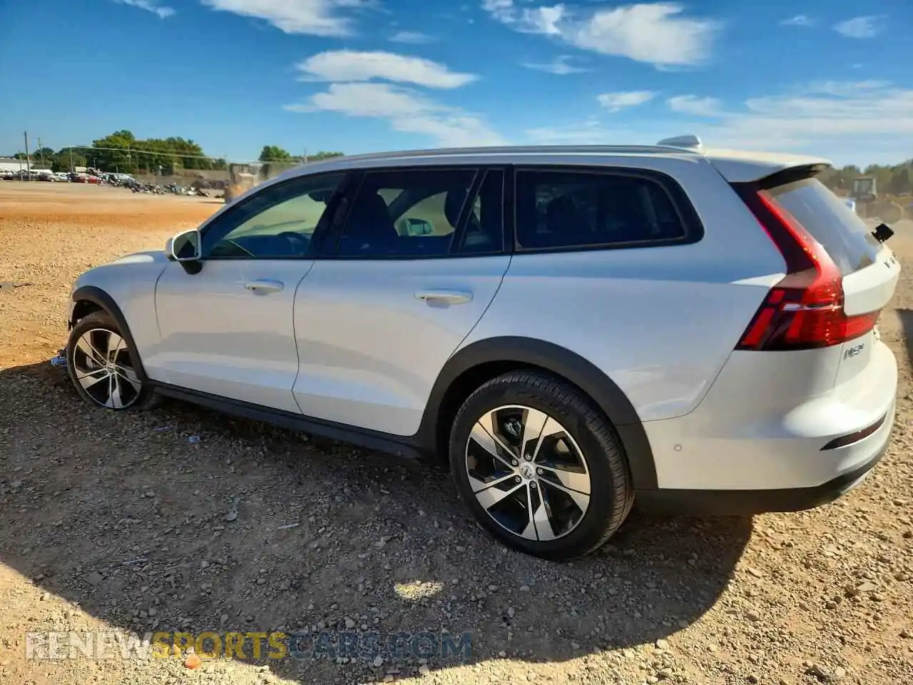 2 Photograph of a damaged car YV4L12WK8S2147489 VOLVO V60 2025