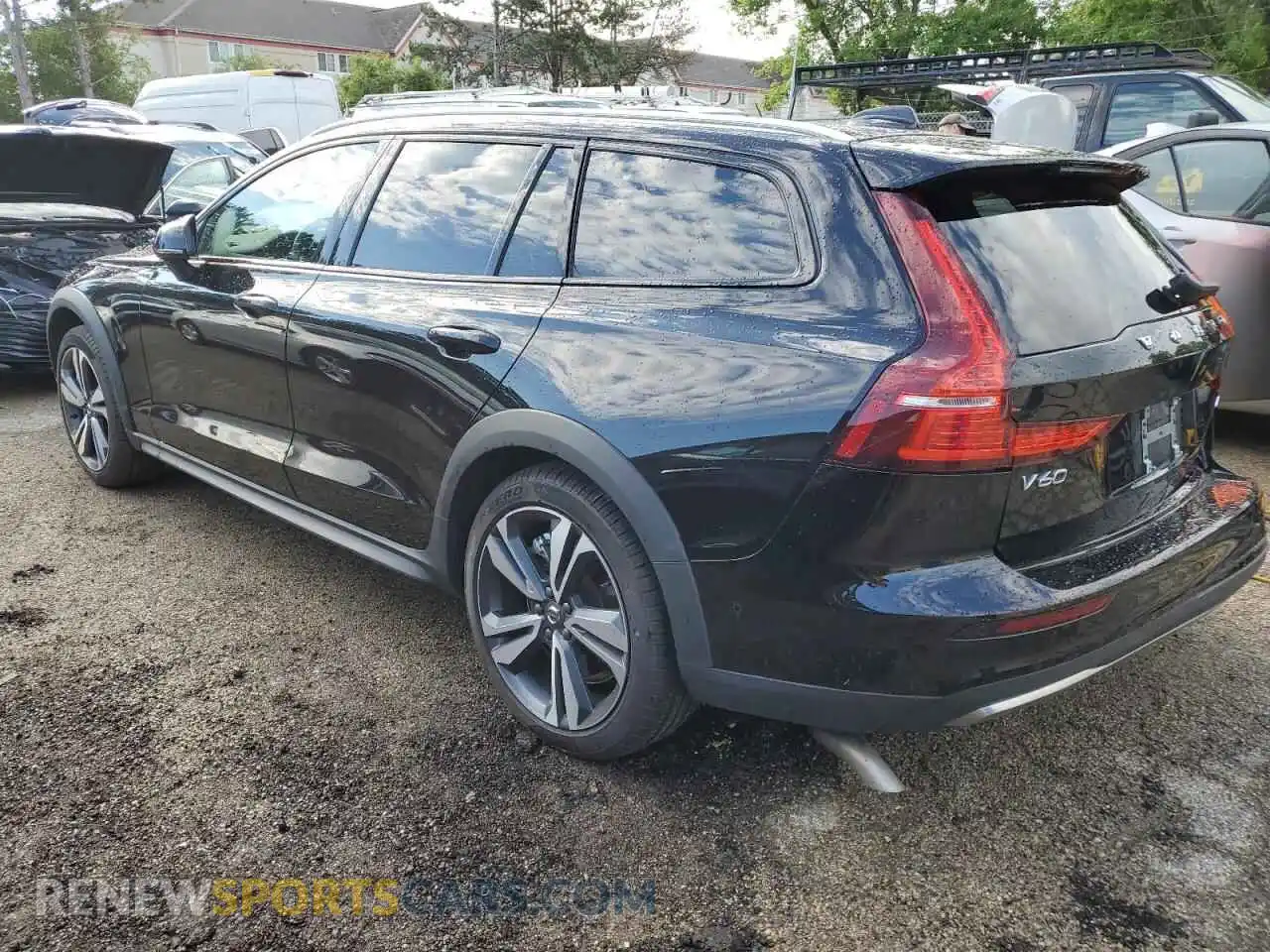 2 Photograph of a damaged car YV4L12WK8S2149064 VOLVO V60 2025