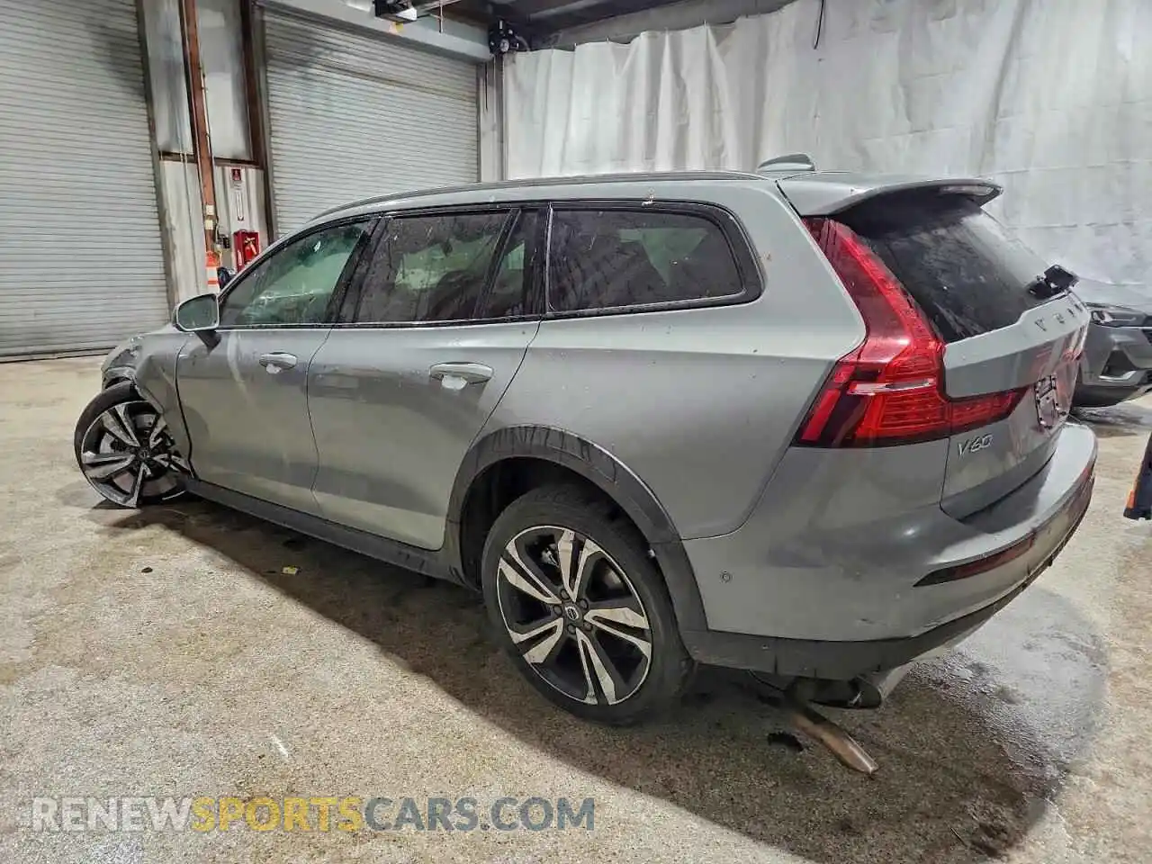 2 Photograph of a damaged car YV4L12WKXS2149650 VOLVO V60 2025