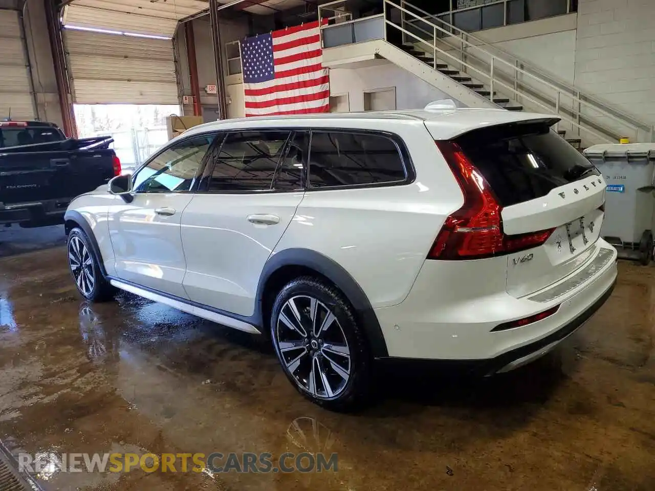 2 Photograph of a damaged car YV4L12WL1T2170414 VOLVO V60 2026