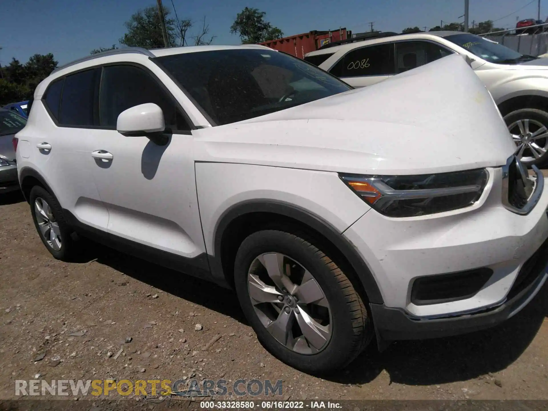 1 Photograph of a damaged car YV4162XZ2K2011699 VOLVO XC40 2019