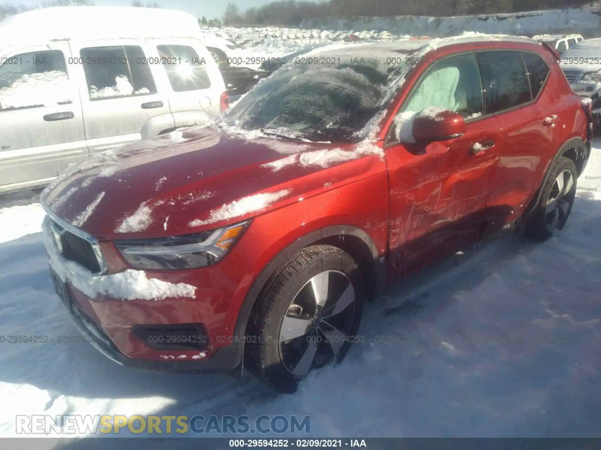 2 Photograph of a damaged car YV4162XZ5K2009168 VOLVO XC40 2019