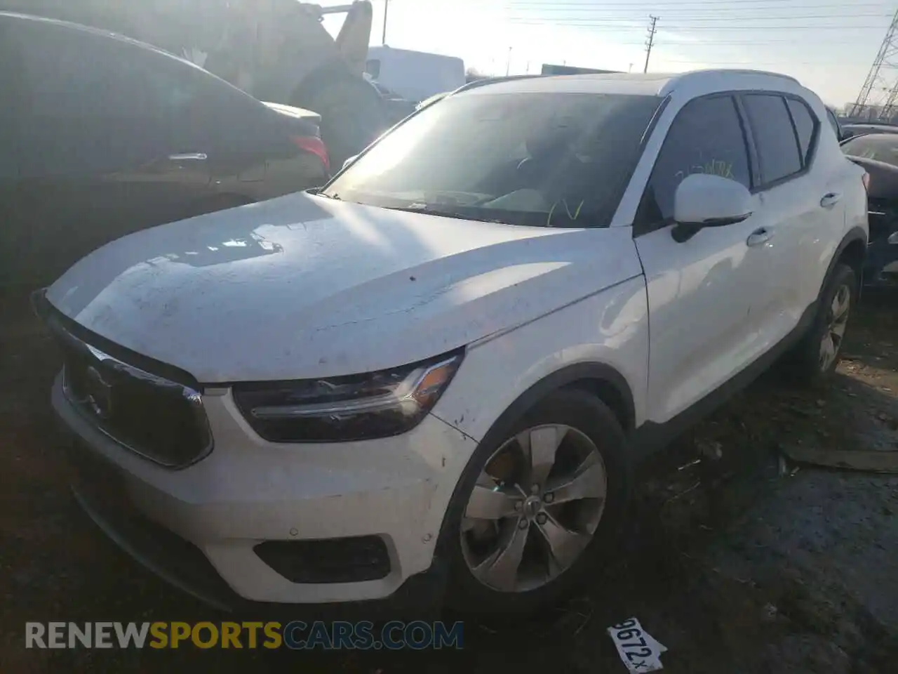 2 Photograph of a damaged car YV4162XZXK2006220 VOLVO XC40 2019