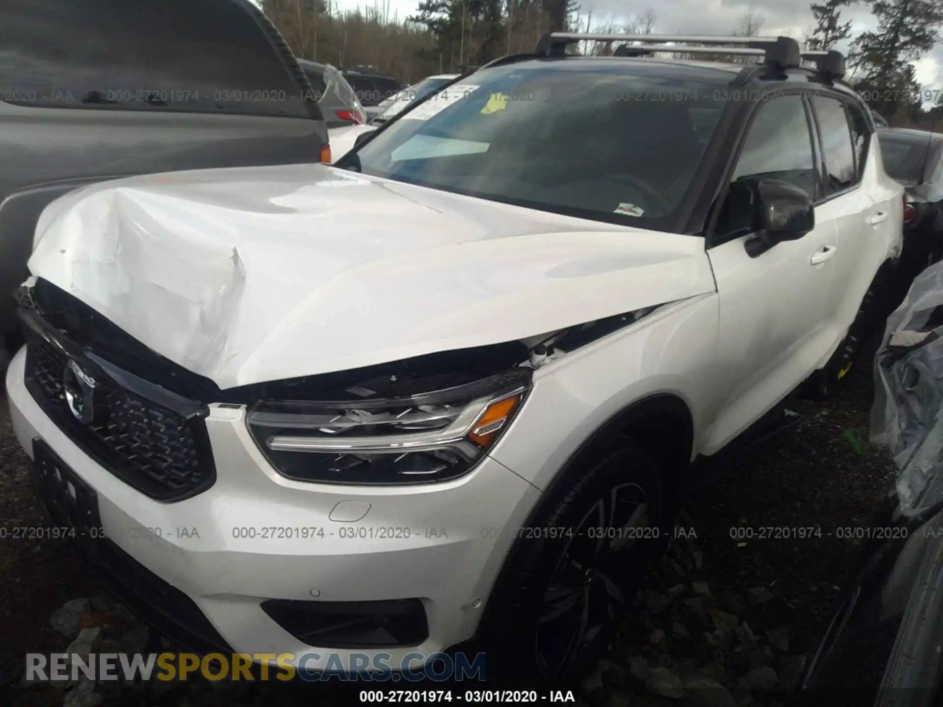 2 Photograph of a damaged car YV4AC2HM0K2123963 VOLVO XC40 2019