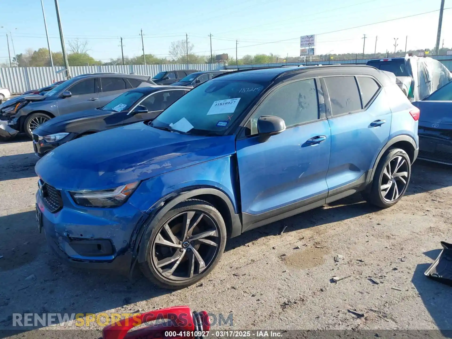 2 Photograph of a damaged car YV4AC2HM1K2105875 VOLVO XC40 2019