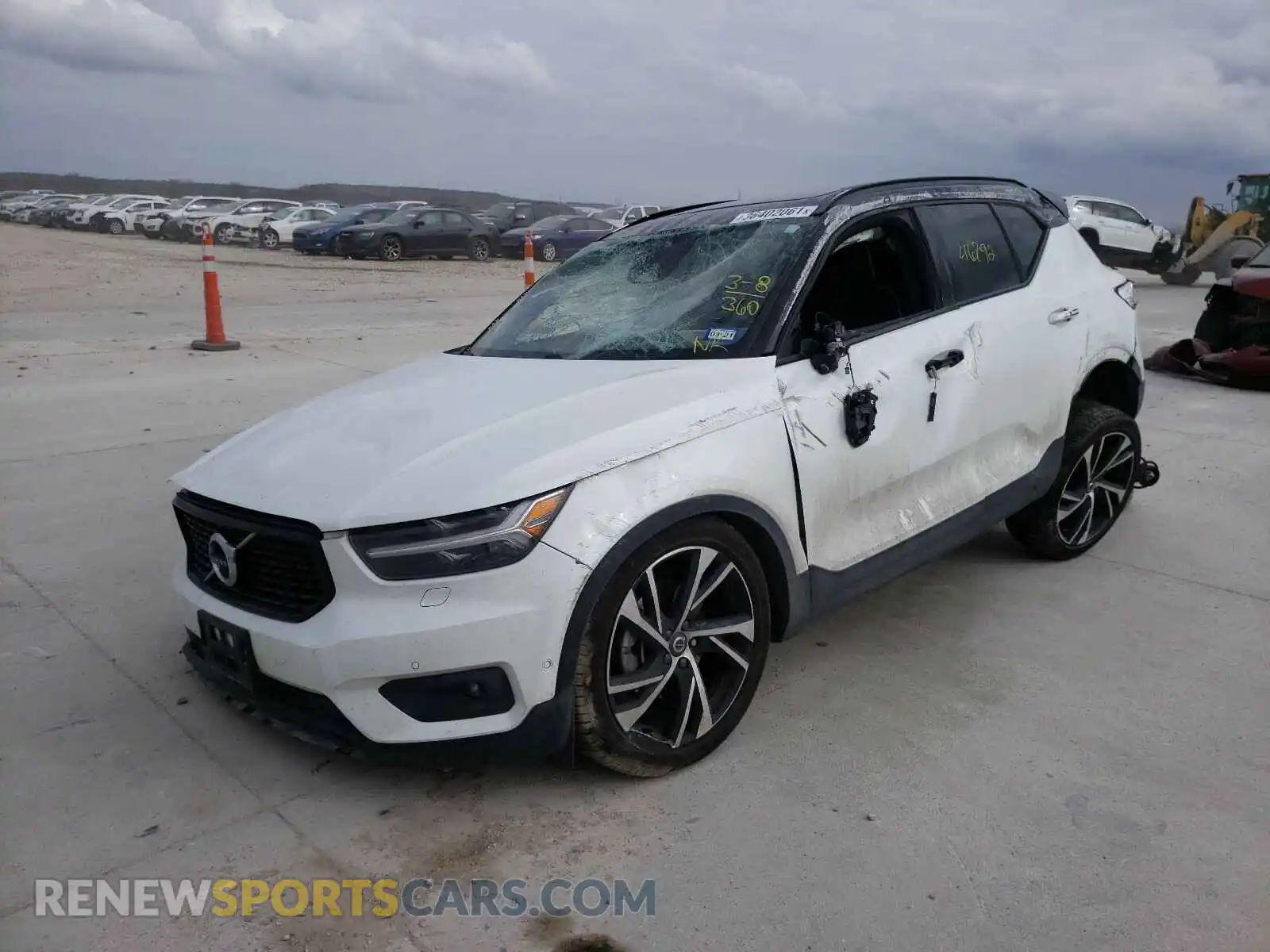 2 Photograph of a damaged car YV4AC2HM1K2113474 VOLVO XC40 2019