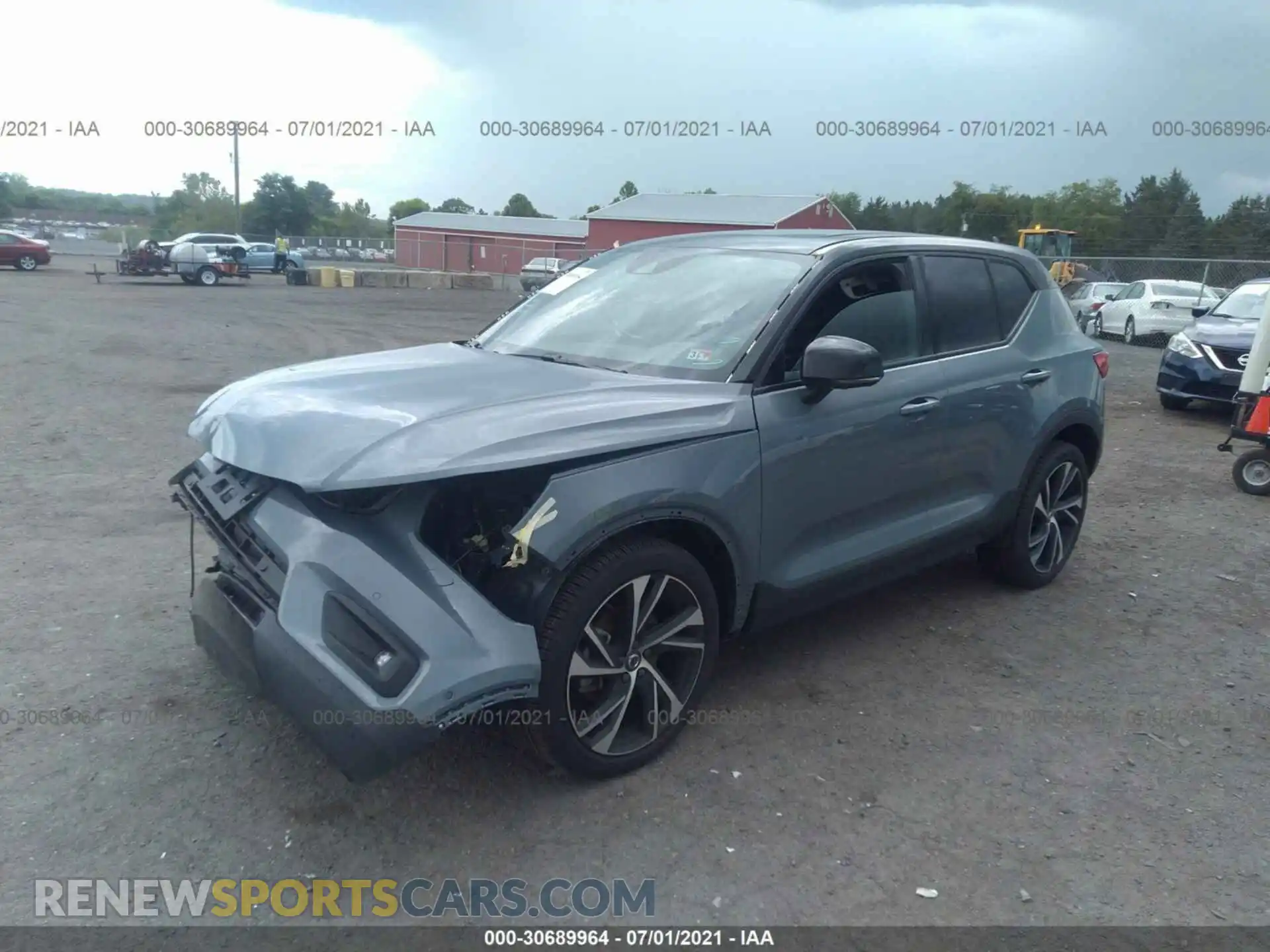 2 Photograph of a damaged car YV4162UM5L2316429 VOLVO XC40 2020