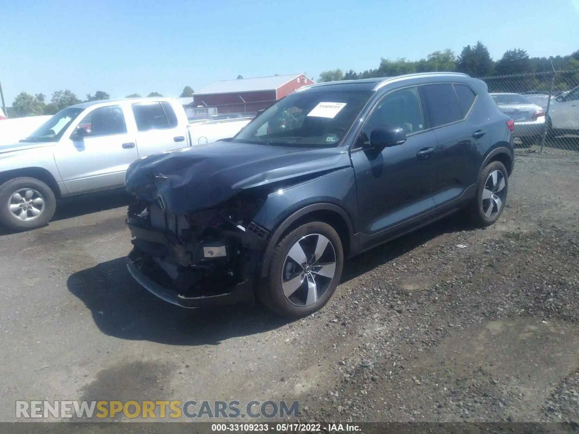 2 Photograph of a damaged car YV4162UK2M2537910 VOLVO XC40 2021