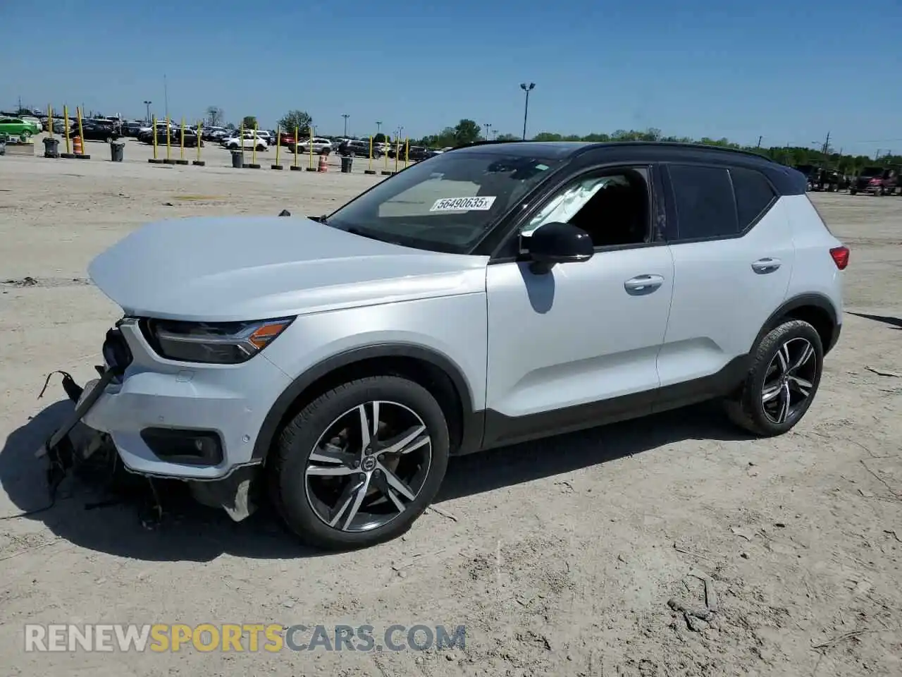 1 Photograph of a damaged car YV4162UM5M2433137 VOLVO XC40 2021