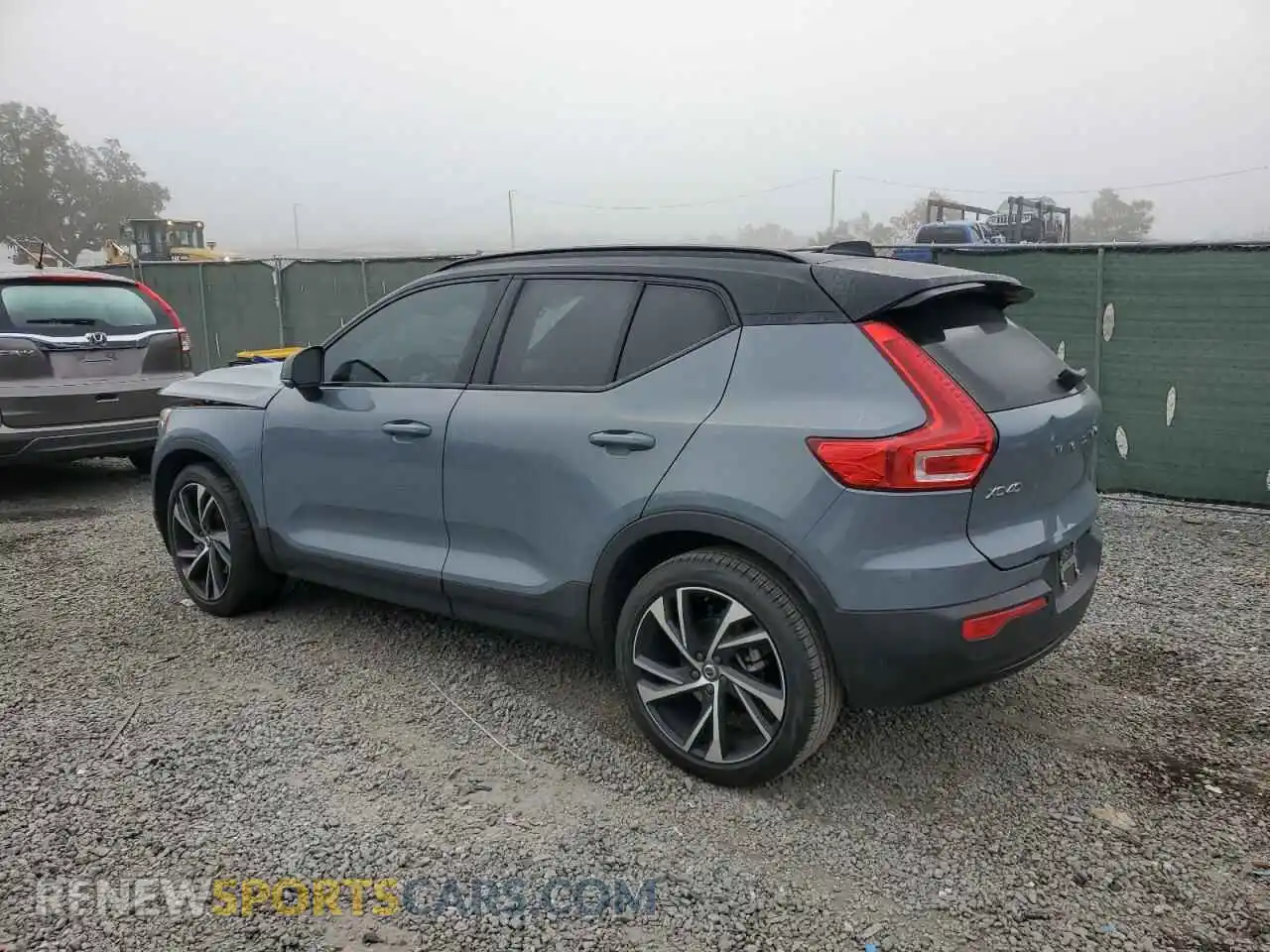 2 Photograph of a damaged car YV4162UM6M2440467 VOLVO XC40 2021