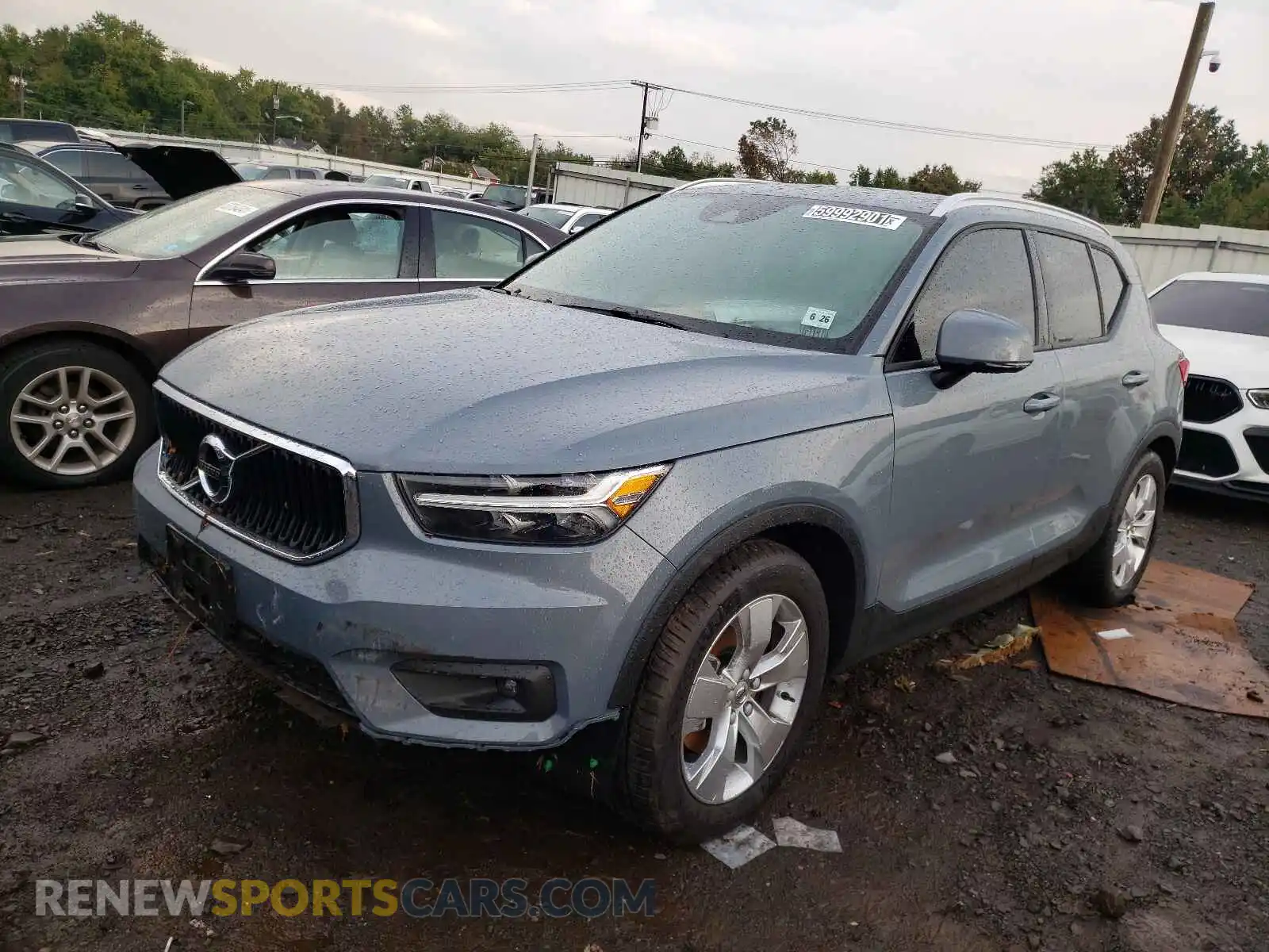 2 Photograph of a damaged car YV4AC2HK7M2603466 VOLVO XC40 2021