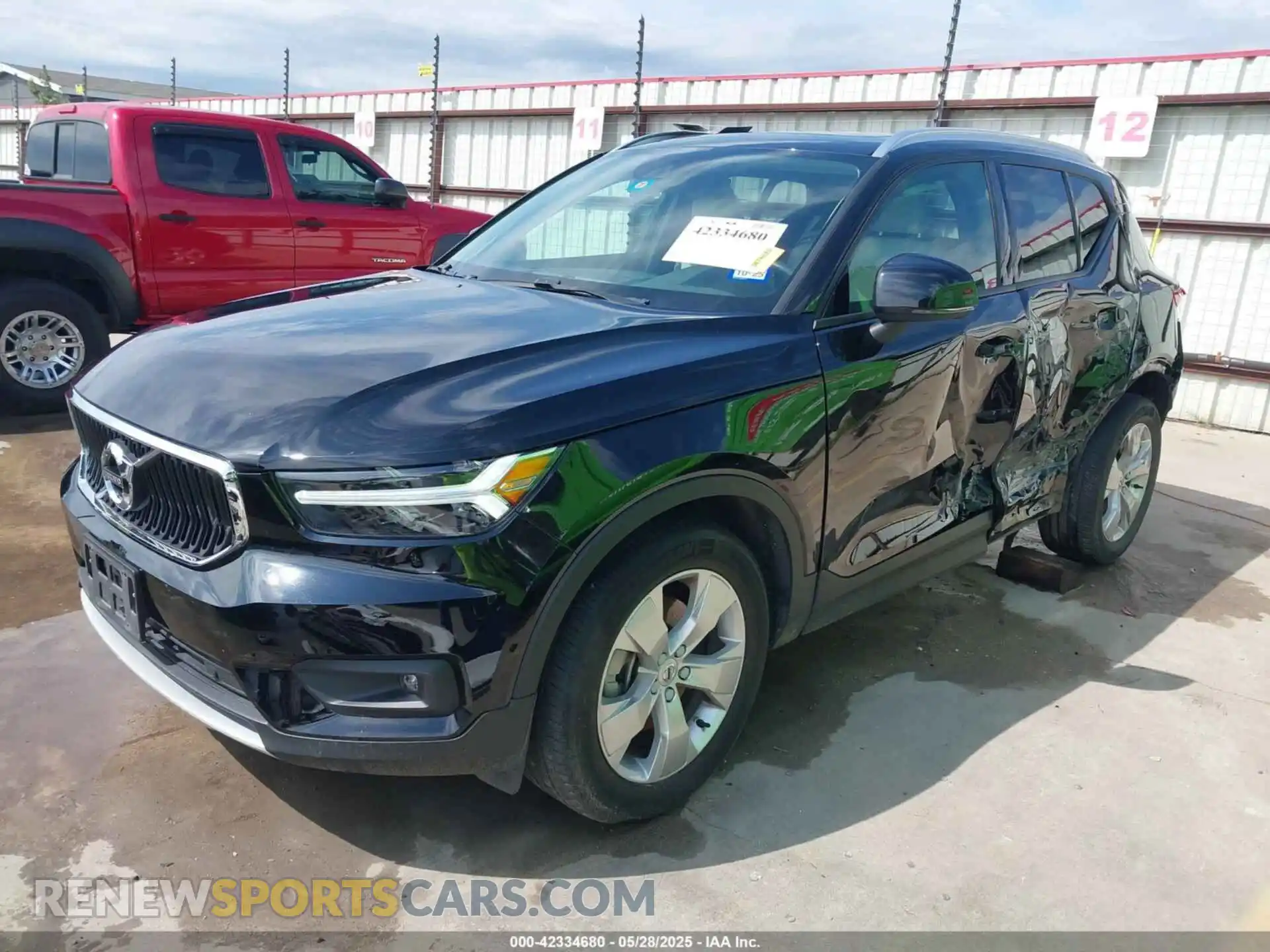 2 Фотография поврежденного автомобиля YV4AC2HK9M2426239 VOLVO XC40 2021