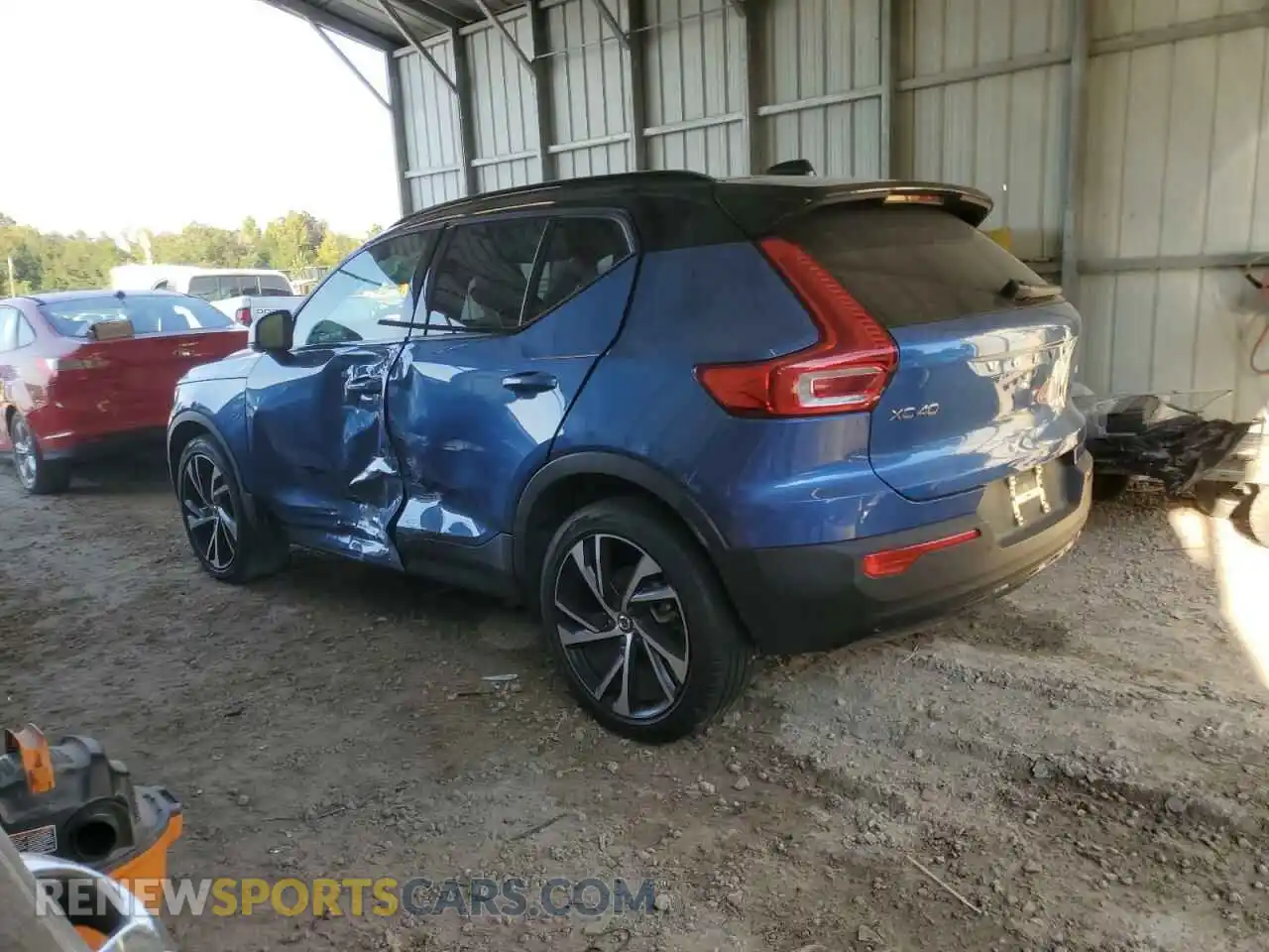 2 Фотография поврежденного автомобиля YV4AC2HM2M2615140 VOLVO XC40 2021