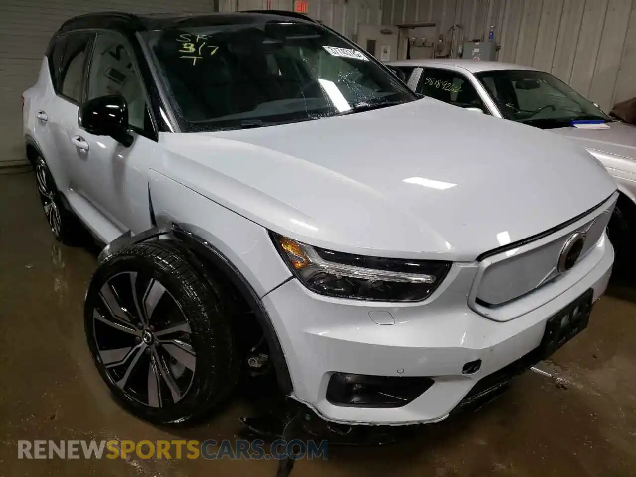 1 fotografías del automóvil dañado YV4ED3UR4M2588979 VOLVO XC40 2021