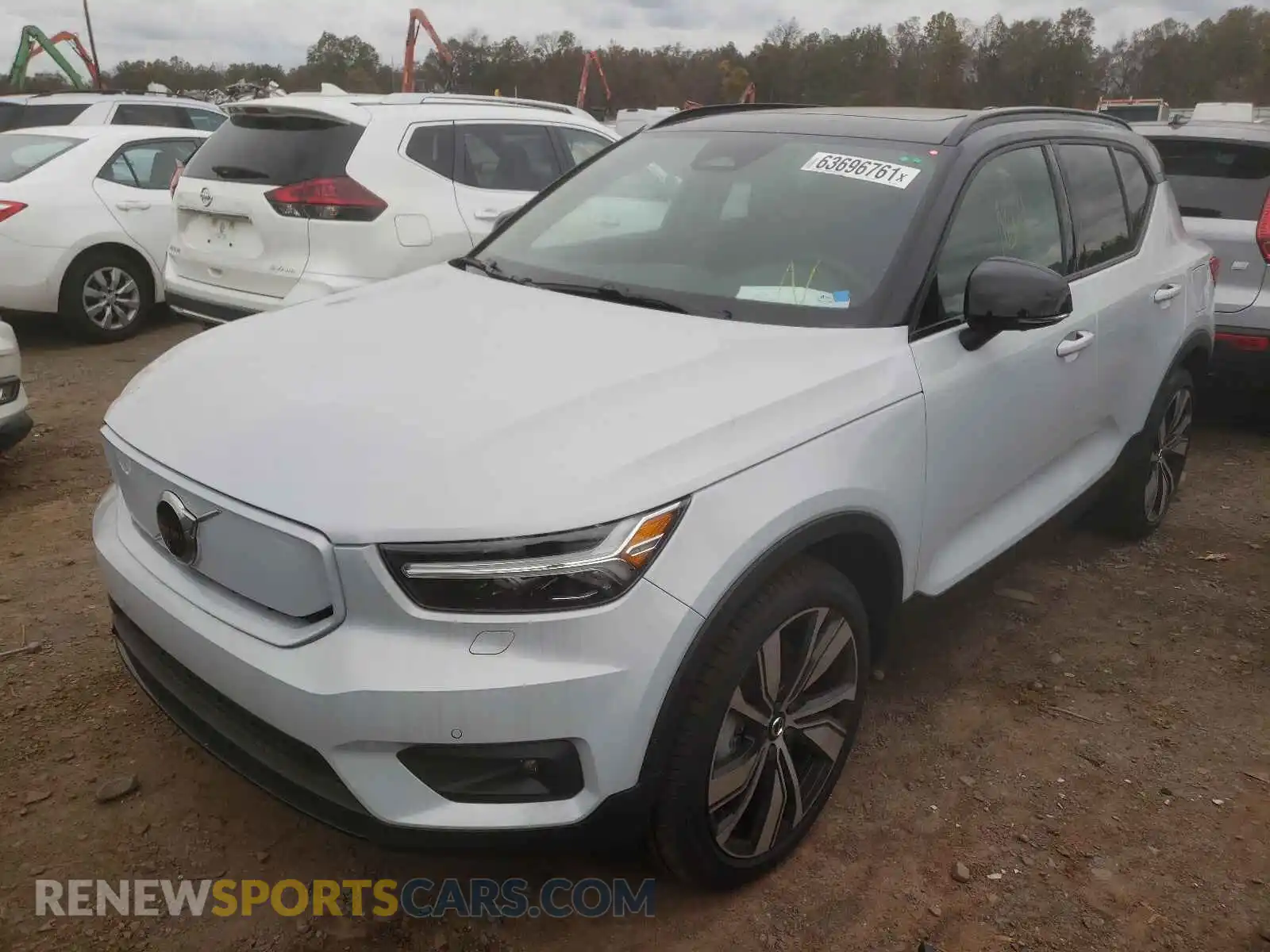 2 Photograph of a damaged car YV4ED3UR8M2439474 VOLVO XC40 2021