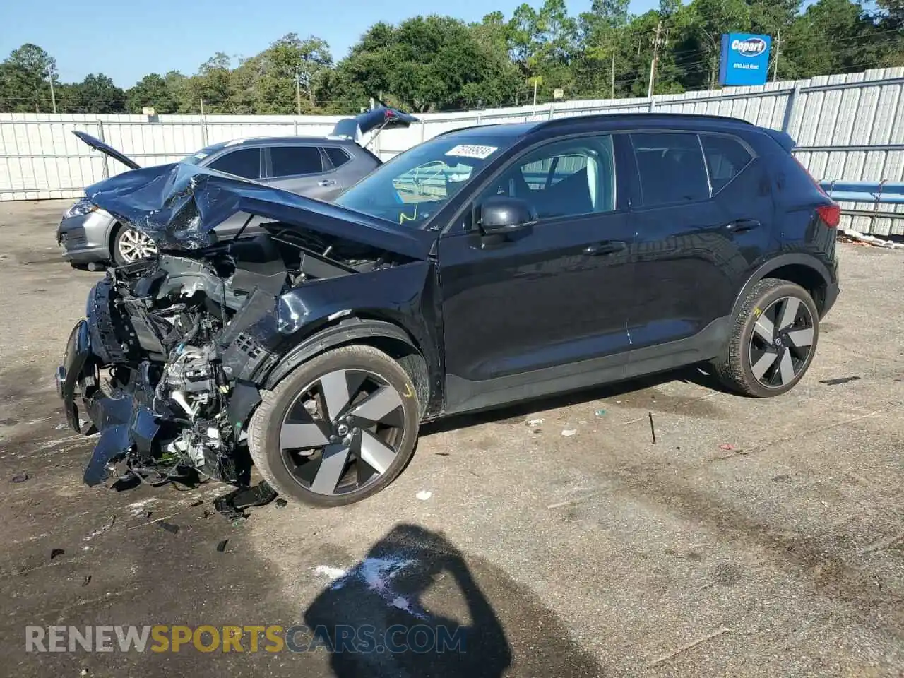 1 Photograph of a damaged car YV4ED3UMXP2086096 VOLVO XC40 2023