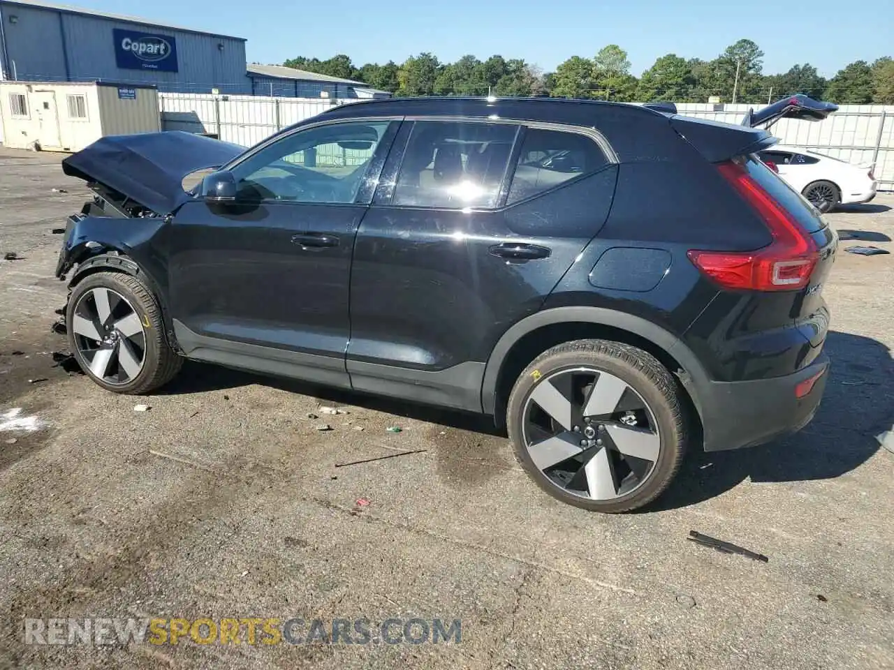 2 Photograph of a damaged car YV4ED3UMXP2086096 VOLVO XC40 2023