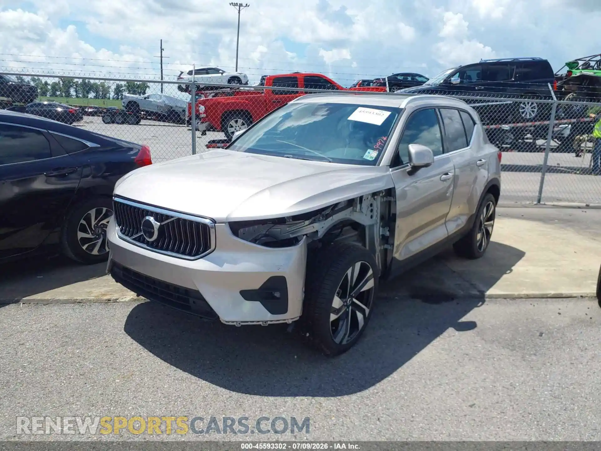2 Photograph of a damaged car YV4L12UE1P2049974 VOLVO XC40 2023