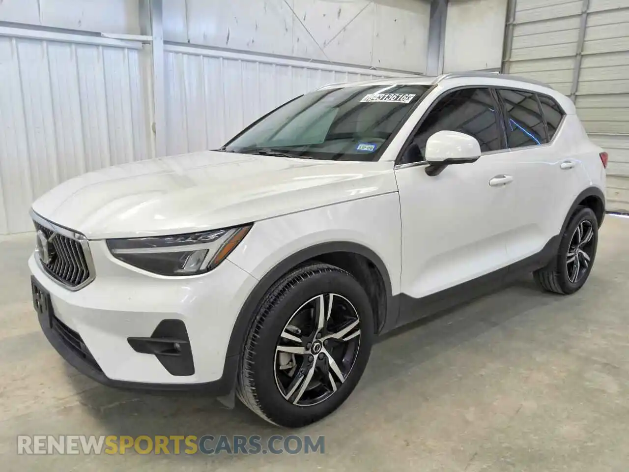 1 Photograph of a damaged car YV4L12UN7P2954168 VOLVO XC40 2023