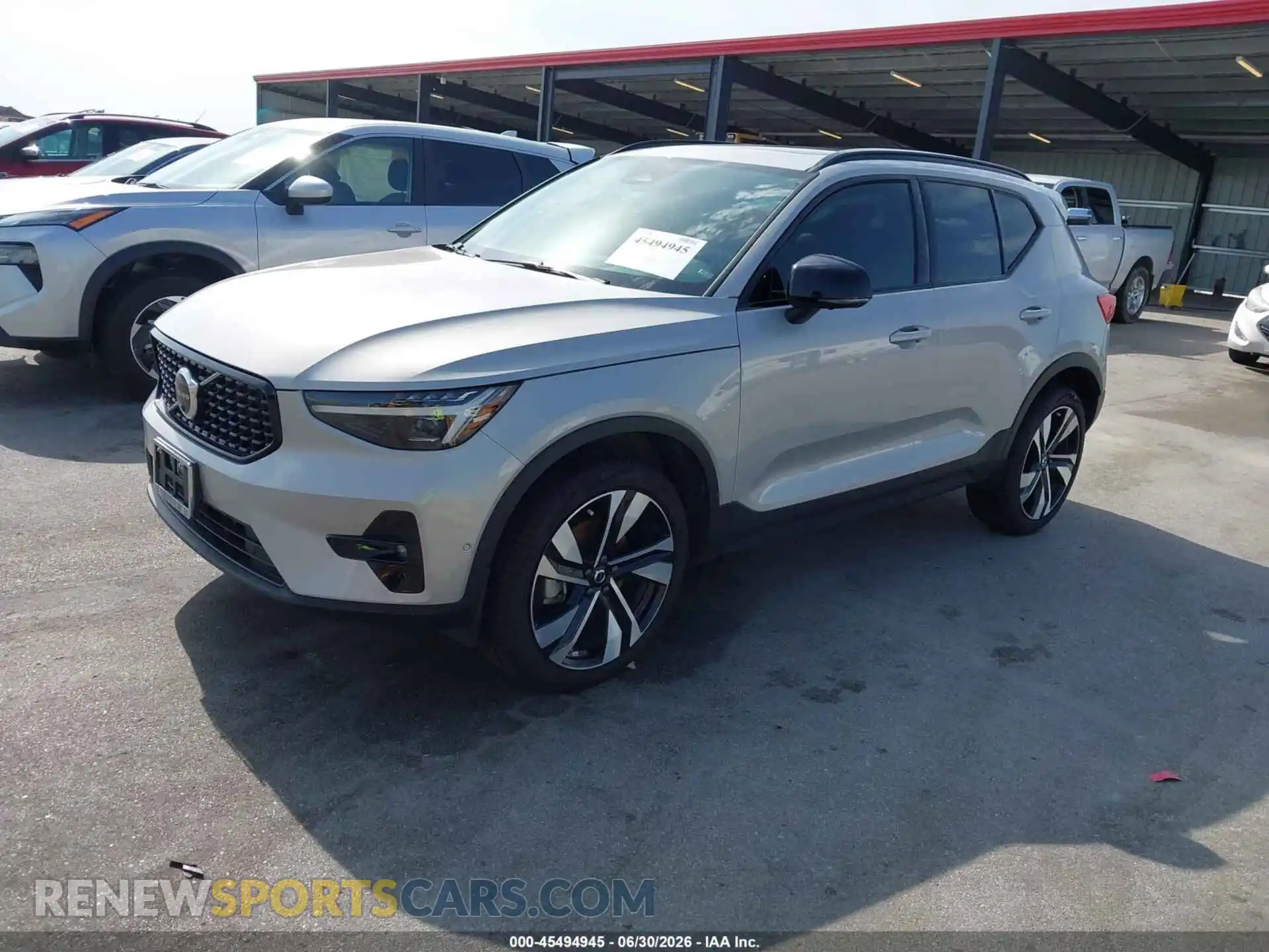 2 Photograph of a damaged car YV4L12UX1P2022761 VOLVO XC40 2023