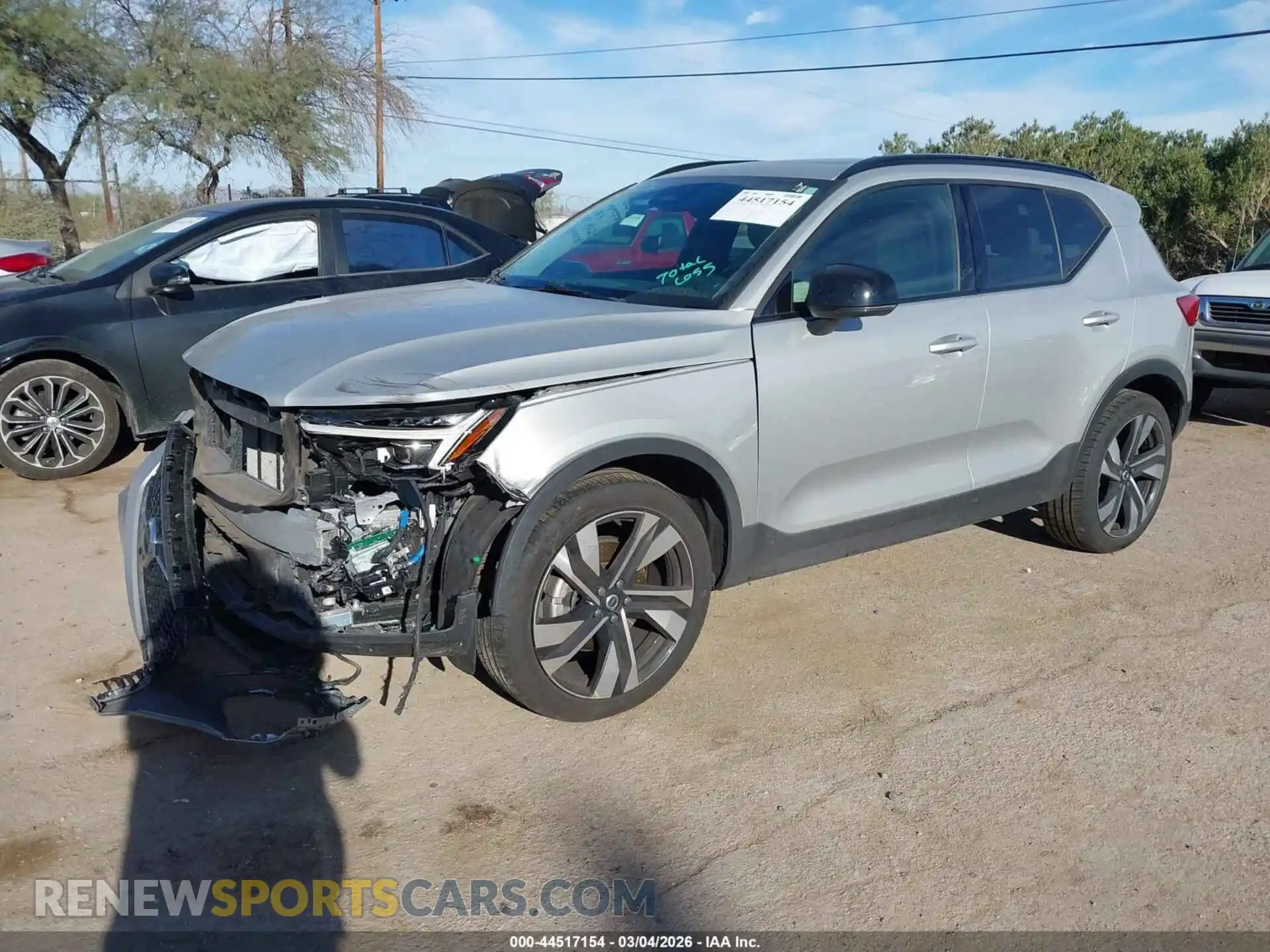 2 Photograph of a damaged car YV4L12UX5P2104377 VOLVO XC40 2023