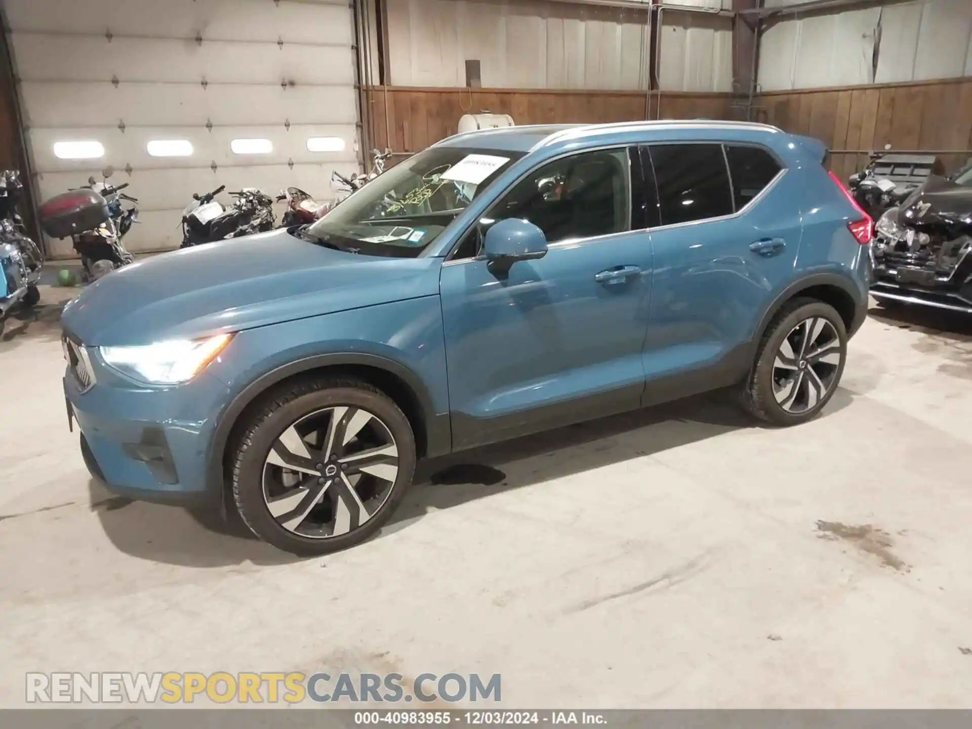 2 Photograph of a damaged car YV4L12UE9R2225740 VOLVO XC40 2024