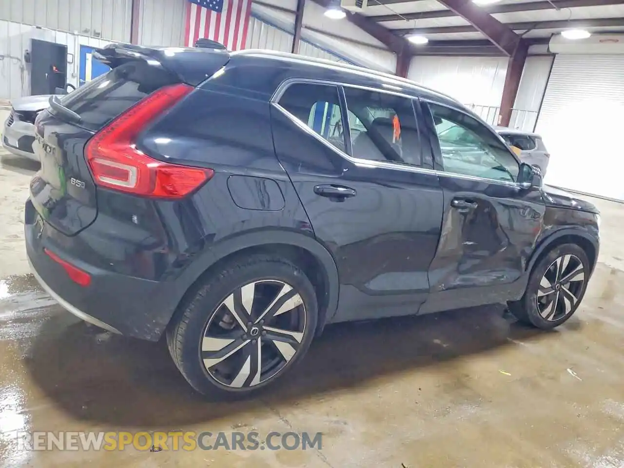 3 Photograph of a damaged car YV4L12UE9R2269043 VOLVO XC40 2024