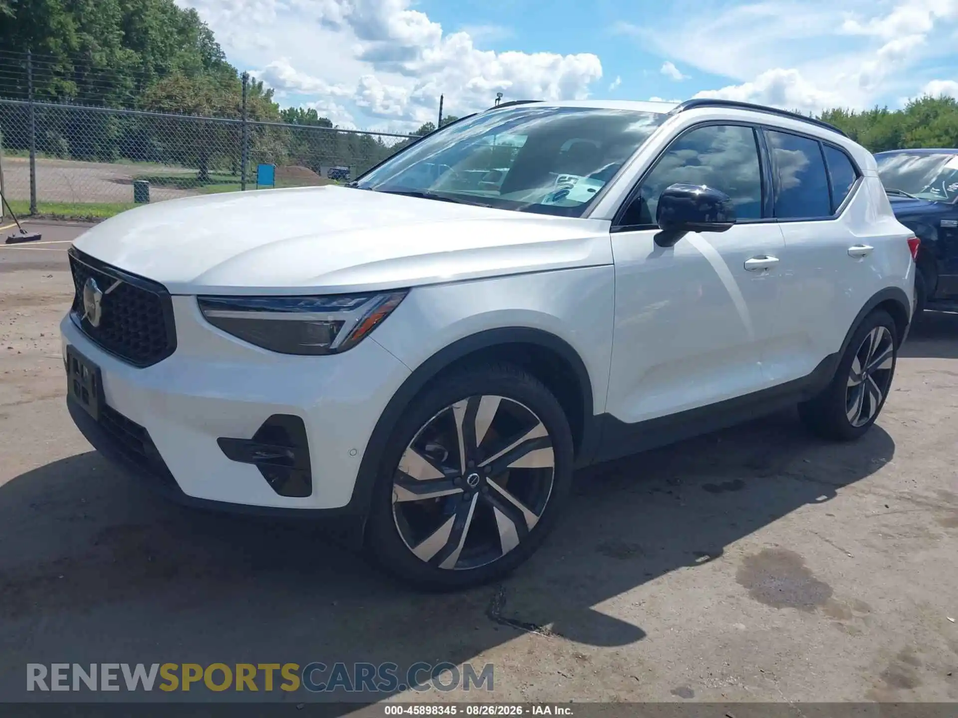 2 Photograph of a damaged car YV4L12UC7S2491388 VOLVO XC40 2025