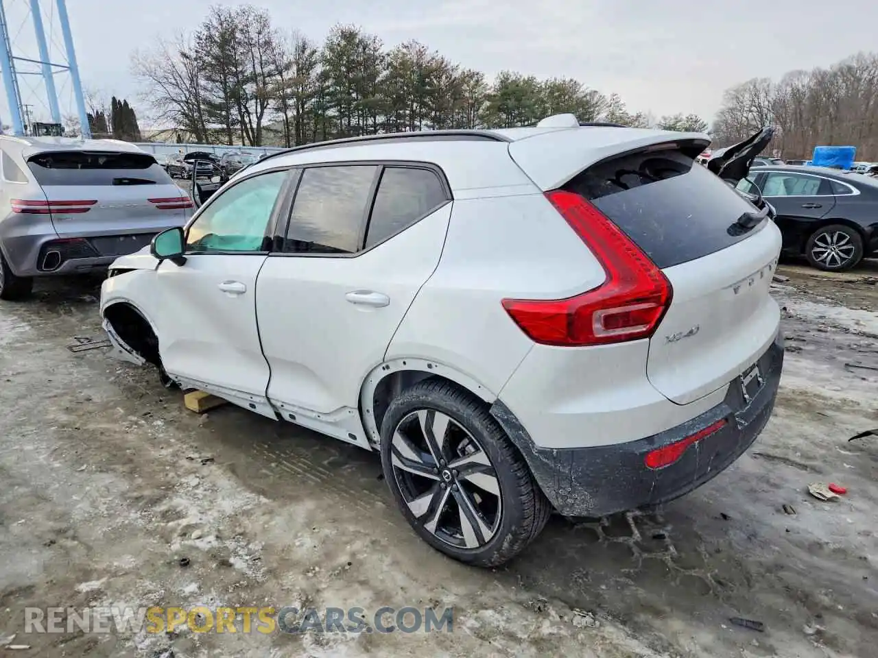 2 Photograph of a damaged car YV4L12UM0S2531450 VOLVO XC40 2025