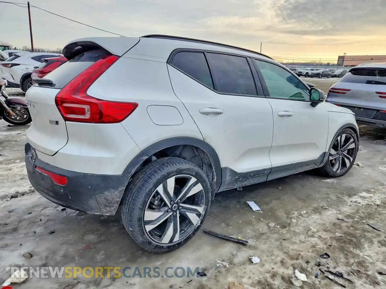 3 Photograph of a damaged car YV4L12UM0S2531450 VOLVO XC40 2025