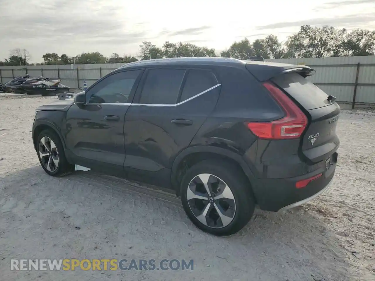 2 Photograph of a damaged car YV4L12UN0P2949507 VOLVO XC40 PLUS 2023