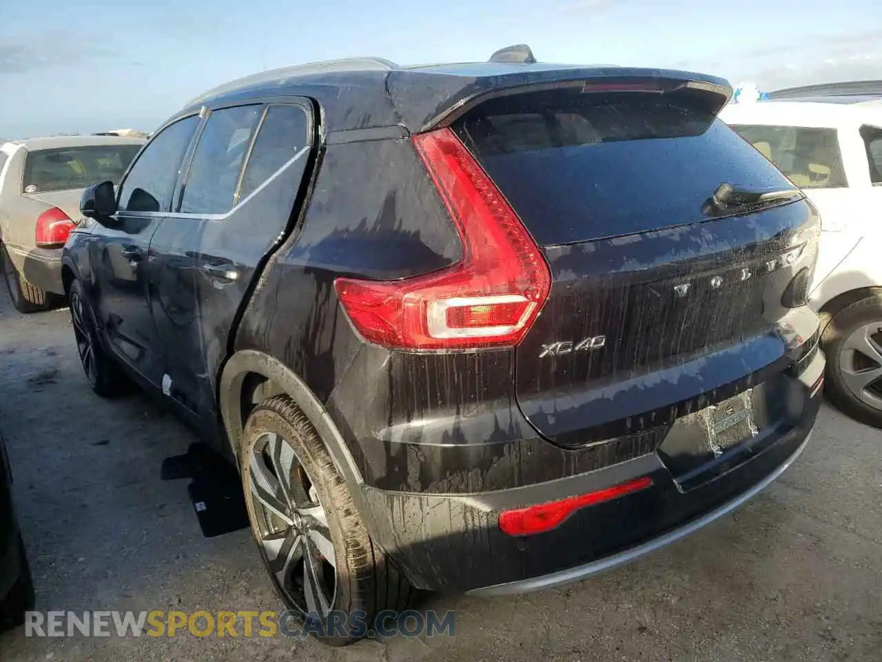 2 Photograph of a damaged car YV4L12UN4P2097100 VOLVO XC40 PLUS 2023