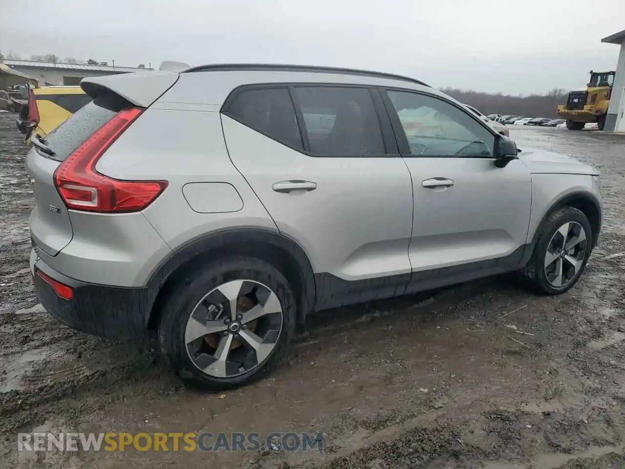 3 Photograph of a damaged car YV4L12UW0P2111986 VOLVO XC40 PLUS 2023