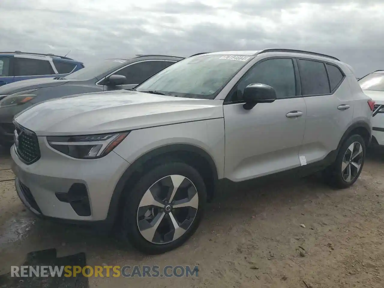 1 Photograph of a damaged car YV4L12UW6P2064530 VOLVO XC40 PLUS 2023