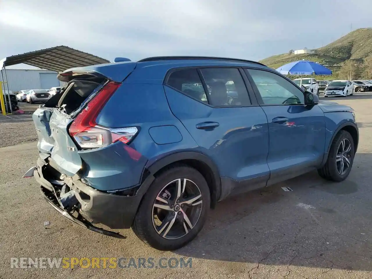 3 Photograph of a damaged car YV4L12UW9P2966962 VOLVO XC40 PLUS 2023