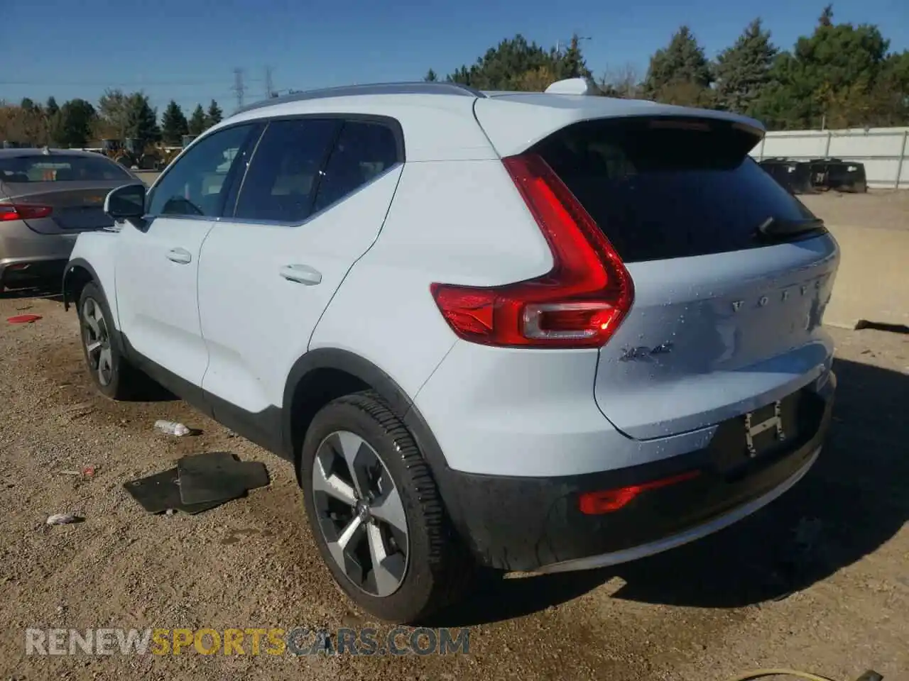 2 Photograph of a damaged car YV4L12UE0R2350934 VOLVO XC40 PLUS 2024