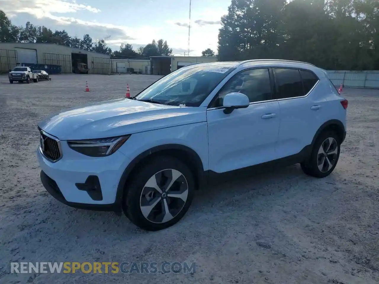 1 Photograph of a damaged car YV4L12UE8R2261497 VOLVO XC40 PLUS 2024