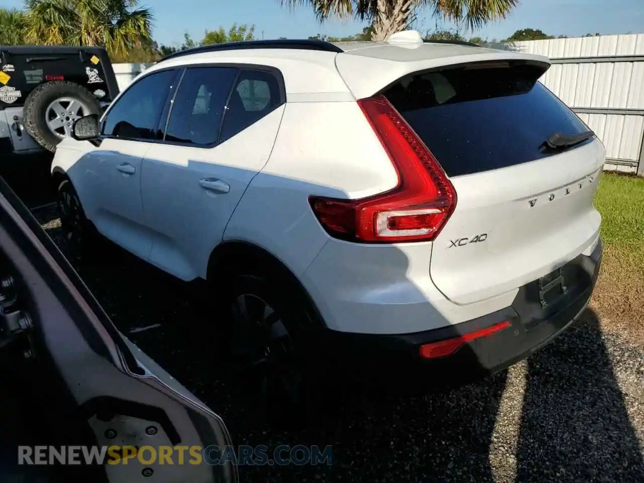 2 Photograph of a damaged car YV4L12UL5R2202695 VOLVO XC40 PLUS 2024
