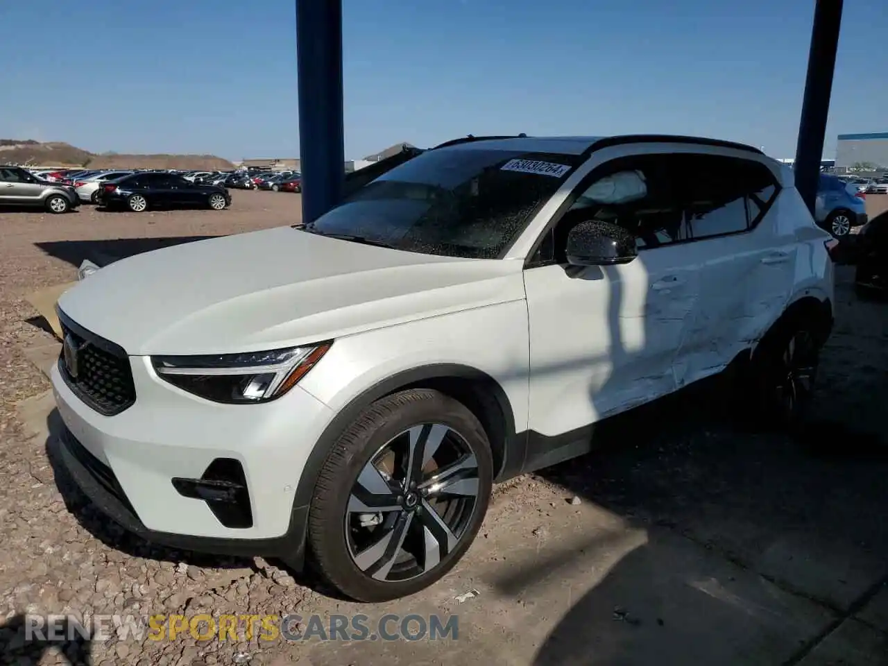 1 Photograph of a damaged car YV4L12ULXR2254114 VOLVO XC40 PLUS 2024