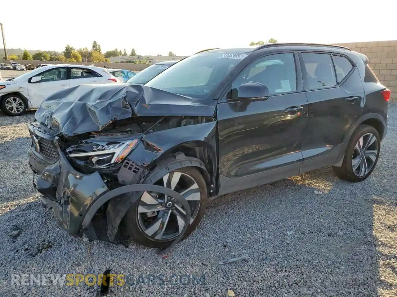 1 Photograph of a damaged car YV4L12ULXR2372535 VOLVO XC40 PLUS 2024